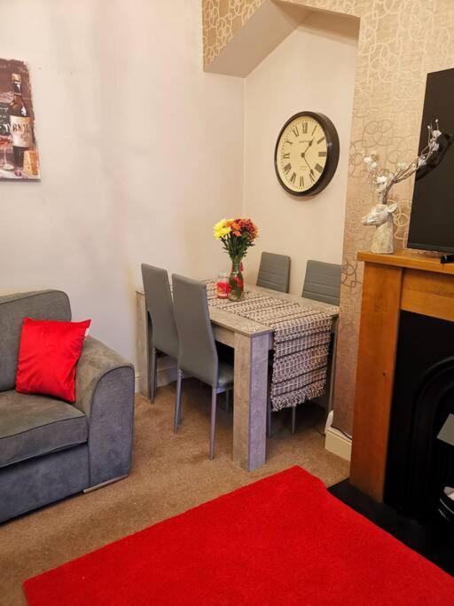 Sommerset Cottages - 2 Bedroom House Sunderland  Ngoại thất bức ảnh
