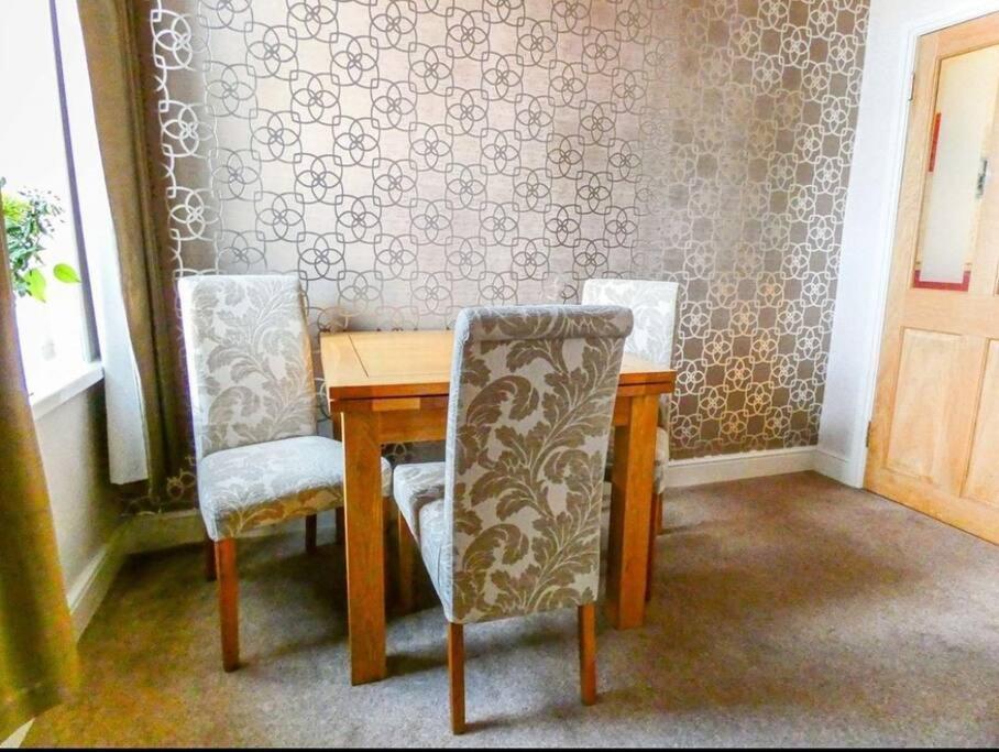 Sommerset Cottages - 2 Bedroom House Sunderland  Ngoại thất bức ảnh